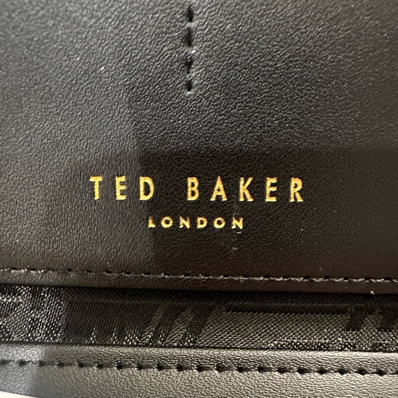 Ted Baker Like NEW Stunning Long Black Wallet - Picture 5 of 13